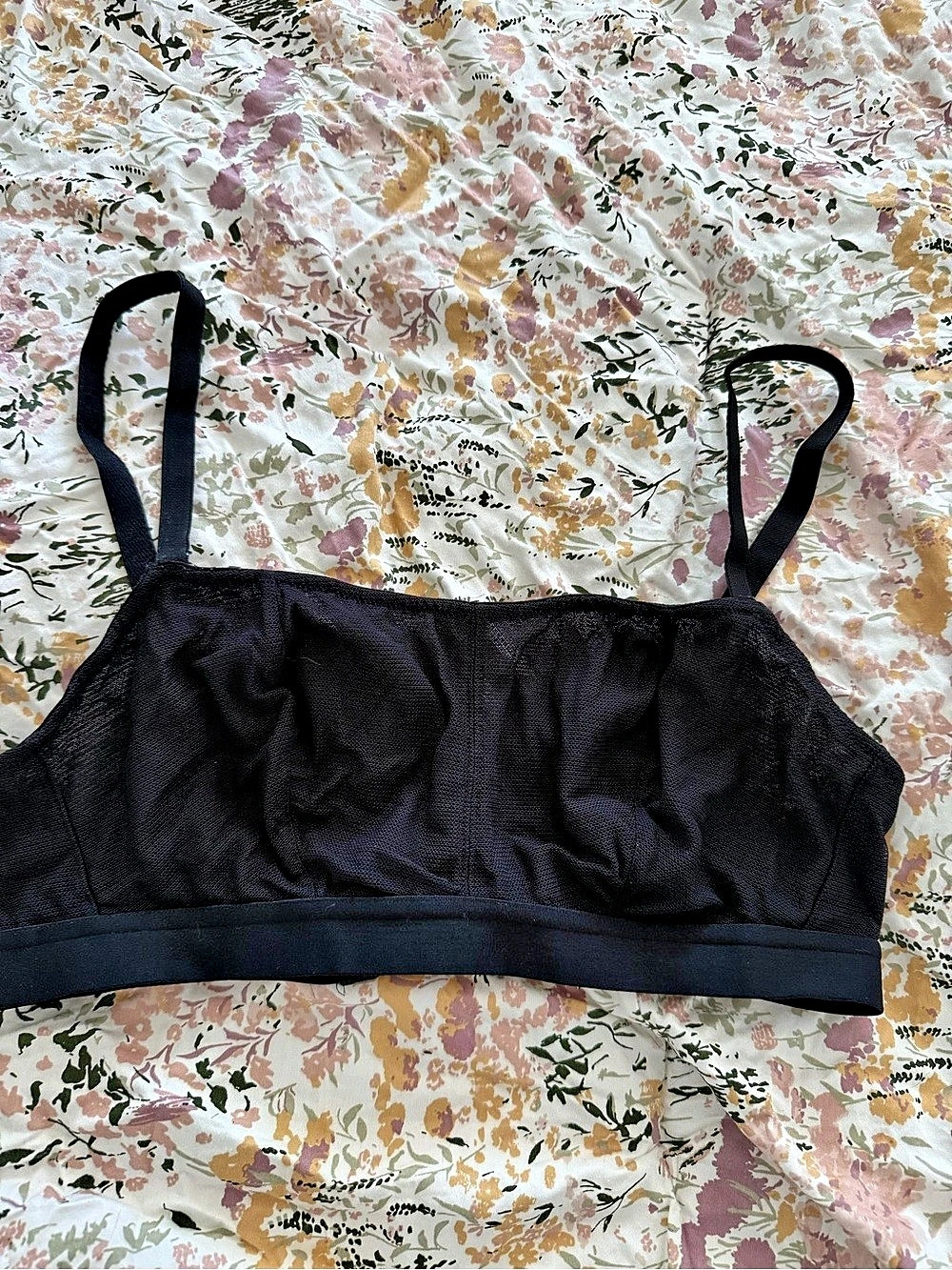 All You Lively Black Mesh Bra Size Large Like New